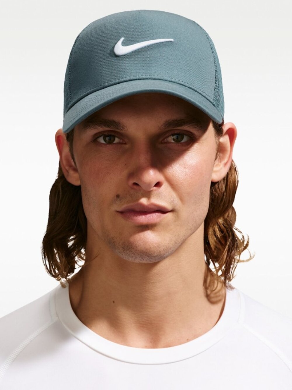 NWT Nike Rise Structured Trucker Cap: II1314-382 (S/M)